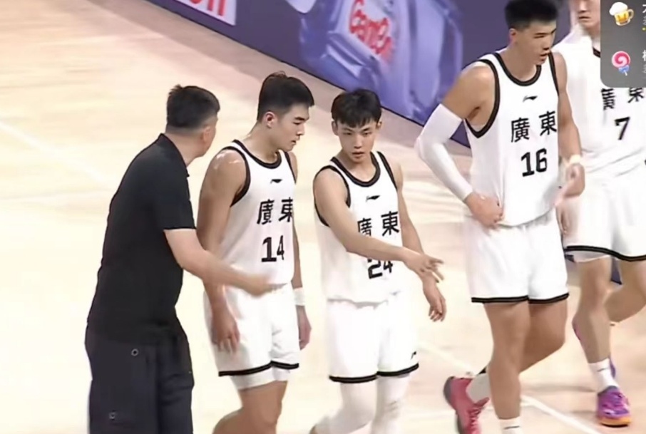 虽然在比分, 广东队的全 虽然在比分, 广东队的全